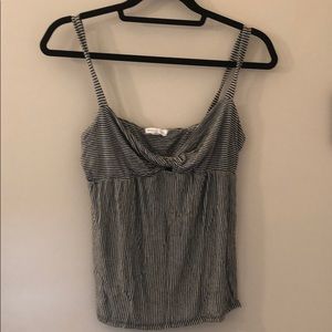 Socialite tank top